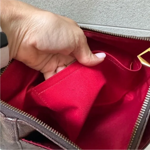 Louis Vuitton South Bank Damier Crossbody Shoulder Bag EBENE - Picture 11 of 15